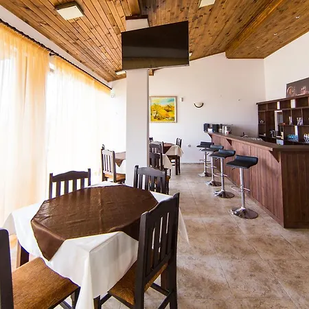 Πανσιόν Guest House Ognyanovo 3*