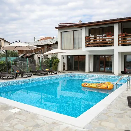 Guest House Ognyanovo Гостевой дом 3*